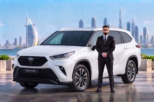 Toyota Highlander Chauffeur Car Hire Dubai